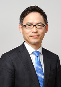 坂梨 興