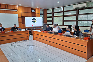 �{�S�[���_��ł̌������\�̗l�q