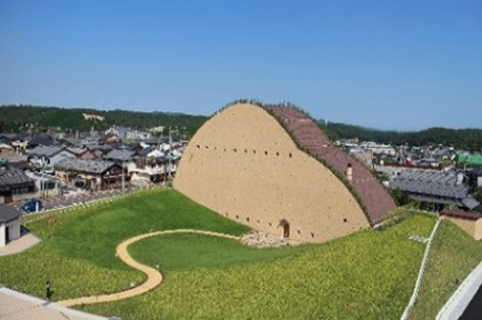 多治見市モザイクタイルミュージアム(2016年)