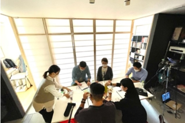 イベント実験風景（前半：移動せず同じ場所で検証）