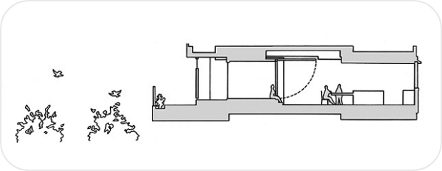 住まいの奥にあるコモンスペースに家族が集う