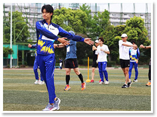 �̊��g���[�j���O