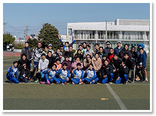 �Q���҂Ƃ̏W���ʐ^