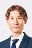 yR[`z~J@V