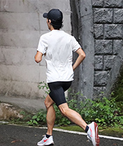 中村 友哉 選手