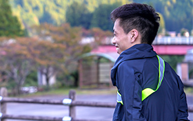 西 研人 選手