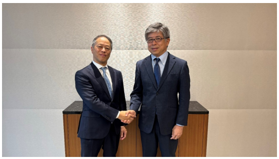 丸紅 執行役員 エネルギー本部長 山﨑雅弘、大阪ガス 執行役員 事業創造本部長 夏秋英治